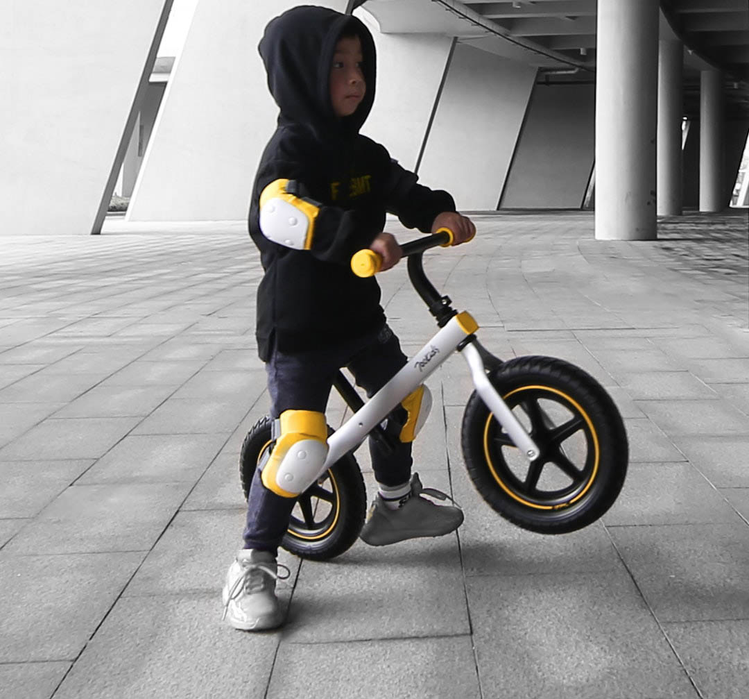 Balance discount bike xiaomi