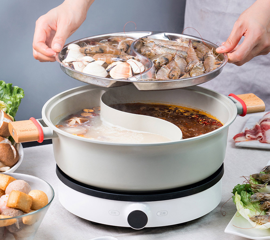 2 In 1 Stainless Steel with Cover Induction Cooker Chinese Hot Pot Kitchen  Cooking Pan Cookware Divided Hotpot 30CM DIVIDED HOT POT 